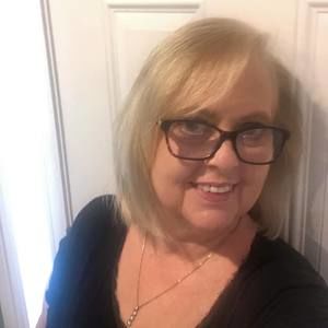 Meet your Posher, Gina